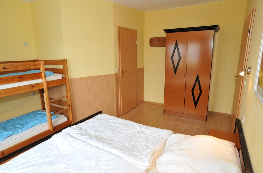 Nohotel Hostel Dranske Room photo